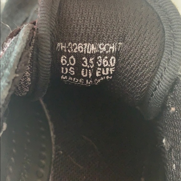 5 for 20 KEDS Black Suede arch support sneakers EUC - Picture 6 of 7